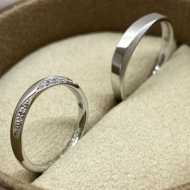 【COLANY(コラニー)の口コミ】 何種類かで迷いましたが、婚約指輪を探している時から今回の指輪が素敵だ…