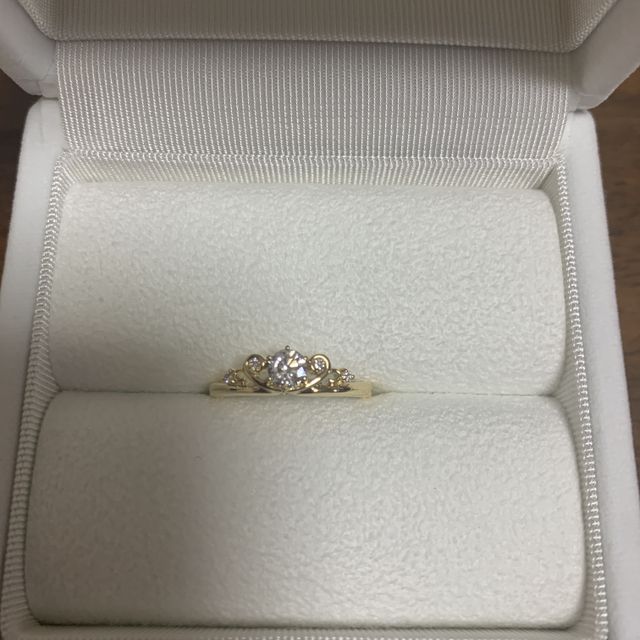 【Galopine & Galopin(ガロピーネガロパン)の口コミ】 色々なデザインがありとても悩みましたが自分が求めてたようなデザインで…