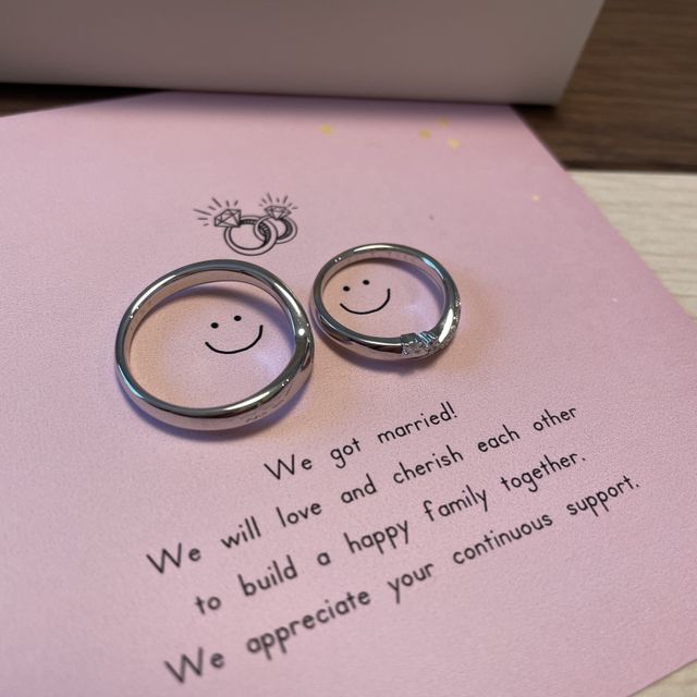 【RosettE(ロゼット)の口コミ】 探していたウェーブのデザインだったことと、ダイヤモンドの配置も存在感…