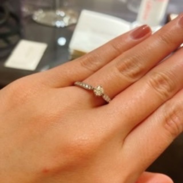 【俄(にわか)の口コミ】 店員の方がとても親切に指輪の違いや選び方について教えてくださりました…