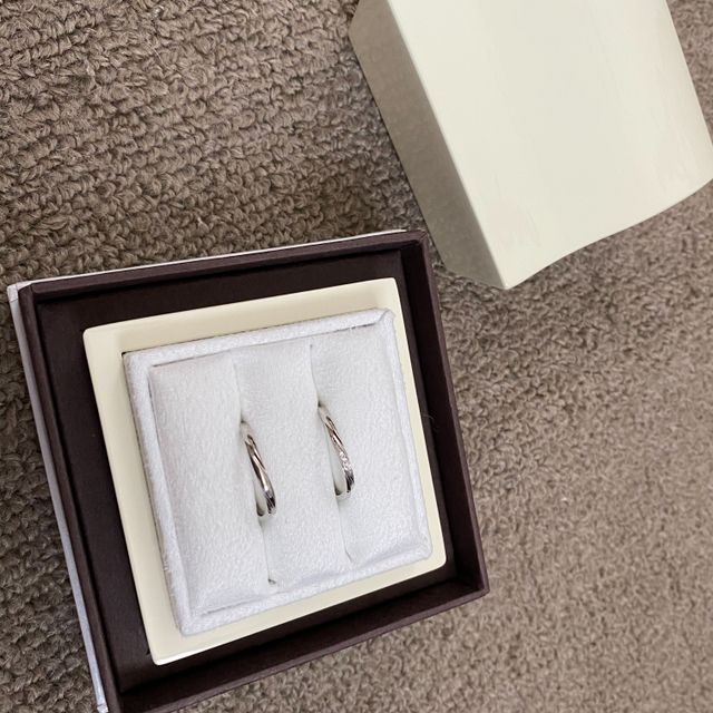 【LUCIE(ルシエ)の口コミ】 予算が10万前後、プラチナ素材、ダイヤがついているもの3つを条件に探して…