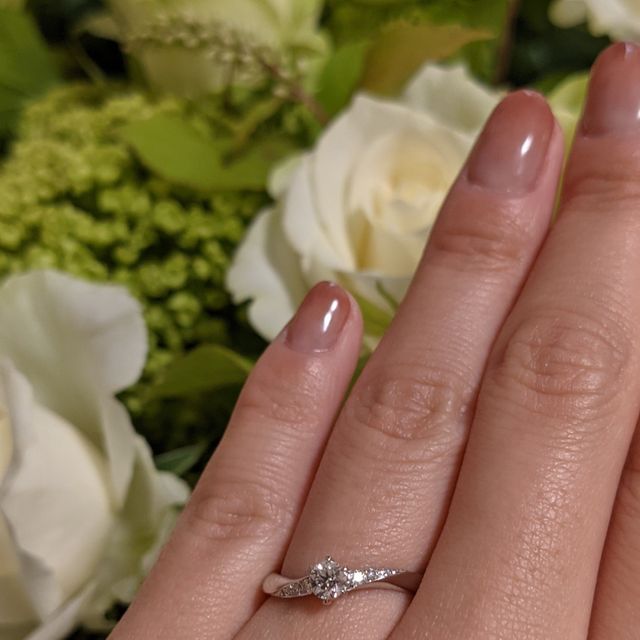 【ラザール ダイヤモンド(LAZARE DIAMOND)の口コミ】 ルースの状態のダイヤモンドを見たときの輝きが他店とはひと目でわかるほ…