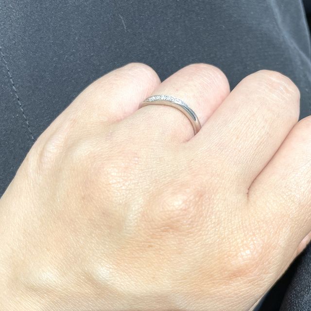 【TRECENTI(トレセンテ)の口コミ】 デザイン・つけ心地ともに指に馴染む感じがあってよかったです。
デザイン…