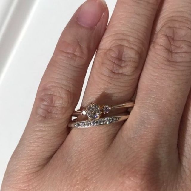 【杢目金屋(もくめがねや)の口コミ】 オーダーメイドで作るので、デザインや素材、幅や石の数、サイズなどをか…