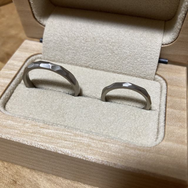 【uchimari(ウチマリ)の口コミ】 夫婦して2人ともデザインや質感にこだわりが強く、物作りが好きなので、手…