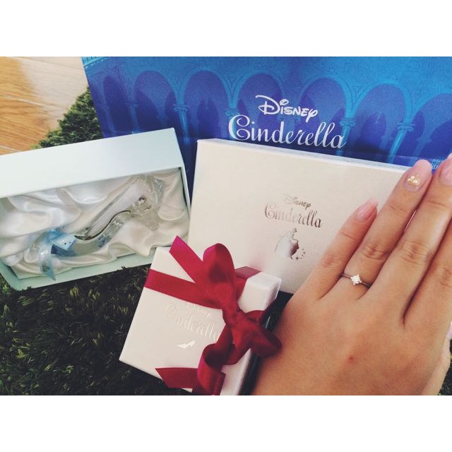 【Disney Cinderella(ディズニー シンデレラ)の口コミ】 昔からディズニーが大好きで、たまたま通りがかったCOCCOさんで取り扱いが…