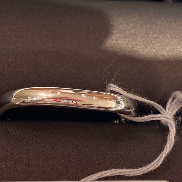 【アイプリモ(I-PRIMO)の口コミ】 真っ直ぐの指輪より、ウェーブがかかった指輪が良くて、オススメされた指…