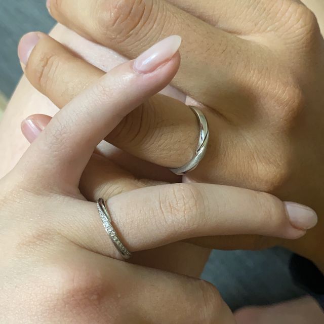 【エクセルコダイヤモンド(EXELCO DIAMOND)の口コミ】 ハーフエタニティでプラチナの指輪を探していました。
雑誌でエクセルコダ…