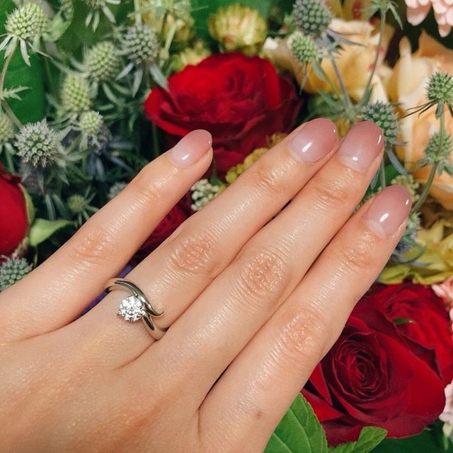 【入倉康ジュエリー工房の口コミ】 どこのメーカーもデザインがしっくり来るものがなく…
一生に一度な…