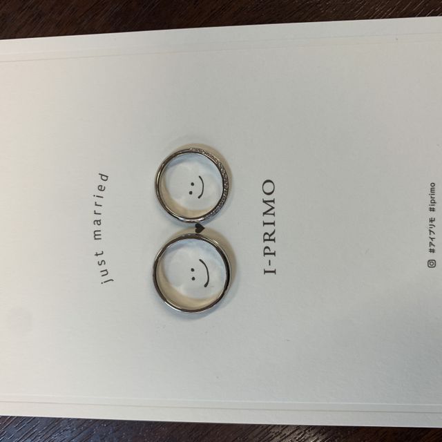 【アイプリモ(I-PRIMO)の口コミ】 以下、二点の理由から本指輪を選定した。
①指輪デザイン
こちらの要望は男…