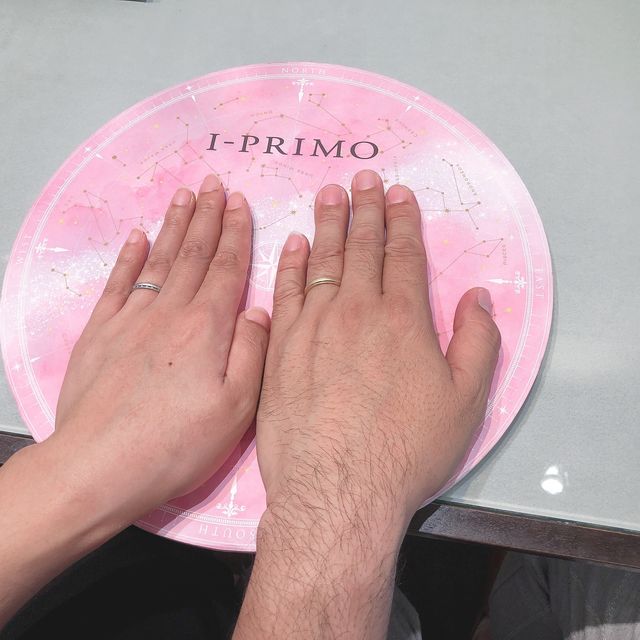 【アイプリモ(I-PRIMO)の口コミ】 元々持っていたハーフエタニティに合う指輪を探し、艶消しと決めていまし…