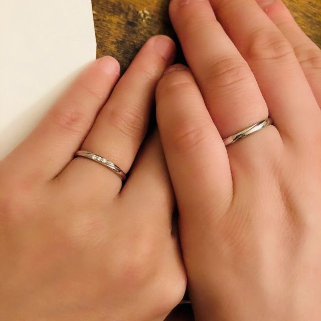 【アイプリモ(I-PRIMO)の口コミ】 2人で話していたのは指輪のデザインもあるんですが
担当してくれた店員さ…