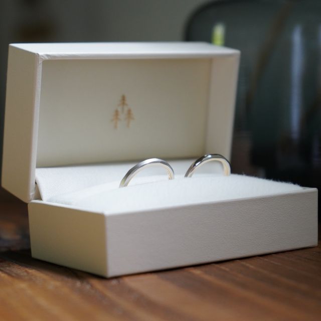 【THREE TREES(スリーツリーズ)の口コミ】 結婚式が出来ないかもしれないので。思い出作りも兼ねて一緒に指輪を手作…