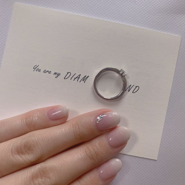 【ラザール ダイヤモンド(LAZARE DIAMOND)の口コミ】 とっても悩みましたが、自分らしさを大切にして、中心に向かって細くなっ…