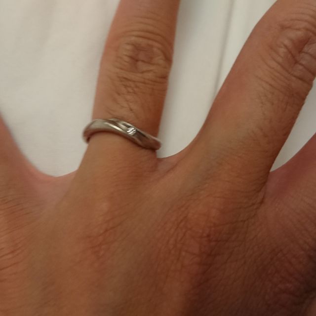 【ラザール ダイヤモンド(LAZARE DIAMOND)の口コミ】 元町にて20件ぐらい回って結婚指を探しました
色んなデザインや価格、ブラ…