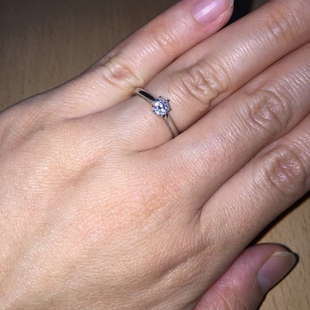 【Princess Bijou(プリンセス・ビジュー)の口コミ】 特別な感じがしたので、ダイヤのカットがハートに見えるように加工された…
