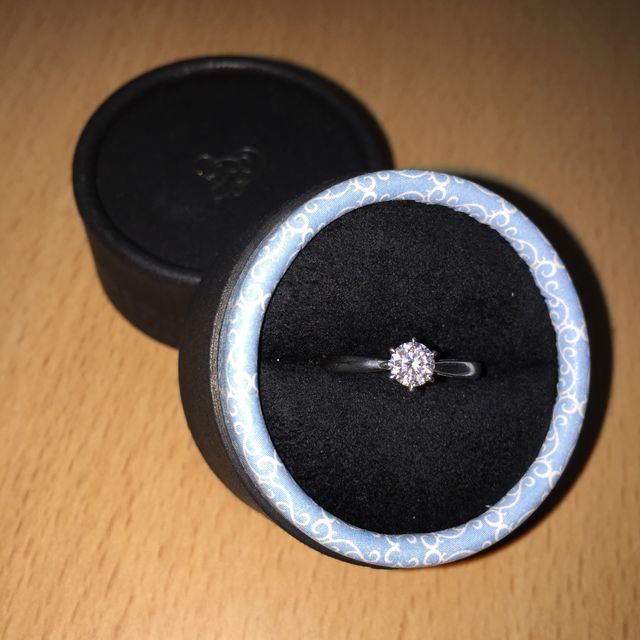 【Princess Bijou(プリンセス・ビジュー)の口コミ】 特別な感じがしたので、ダイヤのカットがハートに見えるように加工された…