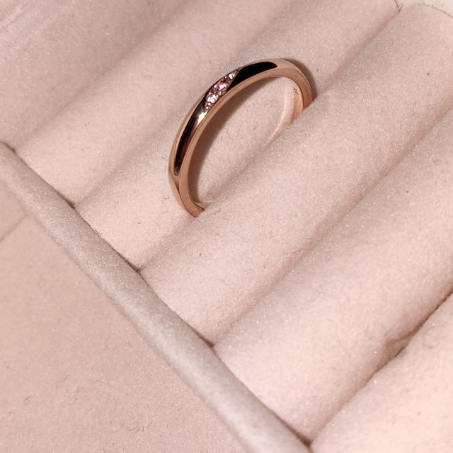 【CRAFY(クラフィ)の口コミ】 自分で好きなイラストや文字を刻印できるというのが決め手でした。日付や…