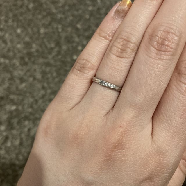 【Something Blue(サムシングブルー)の口コミ】 ブランドにこだわりがなく、どちらかと言うと価格重視で探していたところ…