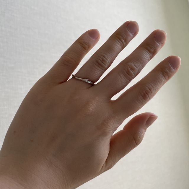 【アイプリモ(I-PRIMO)の口コミ】 指が綺麗に見えるのと、細めなので価格が安めなので、購入させていただき…