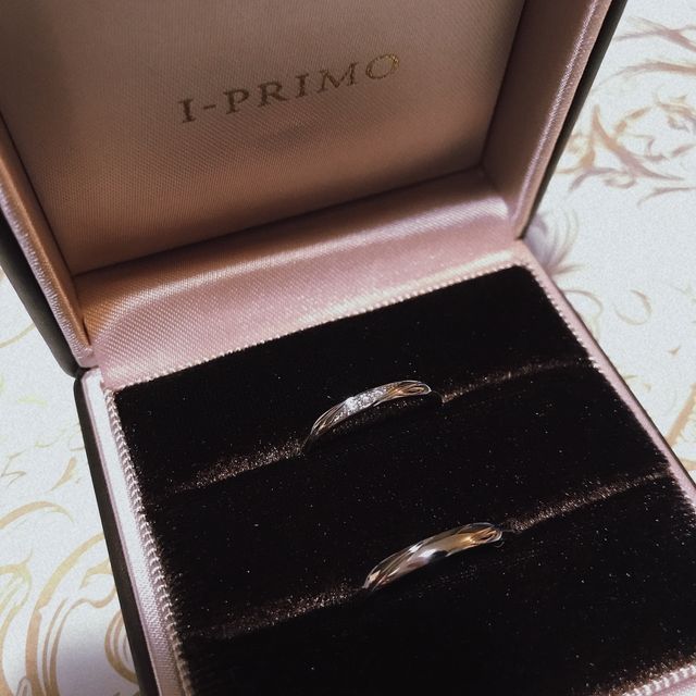 【アイプリモ(I-PRIMO)の口コミ】 婚約指輪をアイプリモで買わせて貰ったので、
合わせて結婚指輪もお願いす…