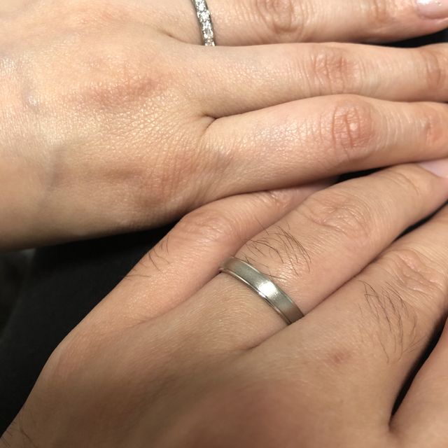 【TANZO.(鍛造指輪)の口コミ】 デザインと強度、長くつける物なのでメンテナンスの有無などを重視してい…