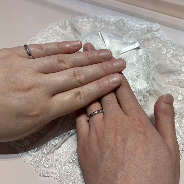 【TRECENTI(トレセンテ)の口コミ】 普段使いがしやすいシンプルなデザインだったのが決め手になりました。
ス…