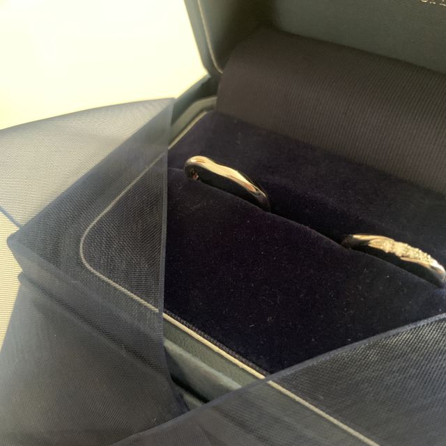 【銀座ダイヤモンドシライシの口コミ】 指輪はずっとつけるものと考えた時に、長くずっと付けていて違和感なく指…