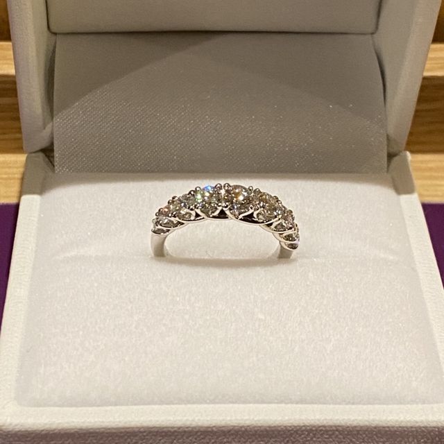 【宝寿堂(ほうじゅどう)の口コミ】 オーダーメイドでも百貨店に入っているような有名ジュエリーショップより…