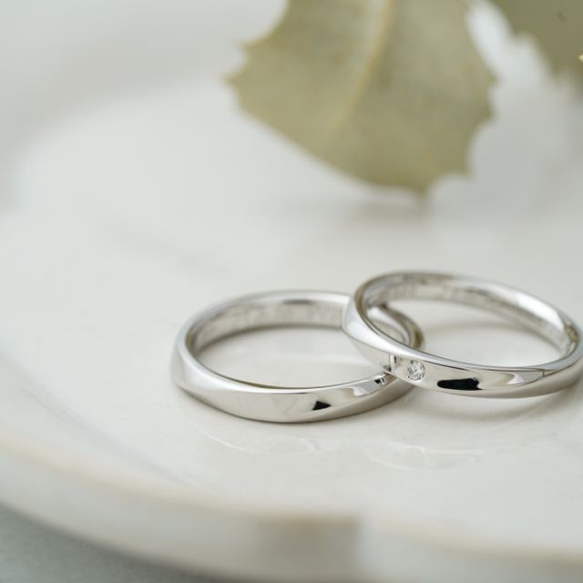 【THREE TREES(スリーツリーズ)の口コミ】 あらかじめ決めていた作りたい指輪のデザインをオーナーさんに伝えて作っ…