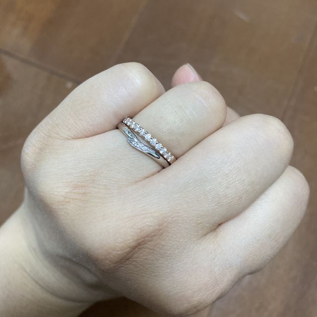 【アイプリモ(I-PRIMO)の口コミ】 指が長く見えるとの、リングが細いものが好みだったので、その希望を伝え…