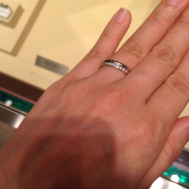 【ギンザタナカブライダル(GINZA TANAKA BRIDAL)の口コミ】 まるで重ね付けしているようなオシャレなデザインが印象的です。
キャトル…