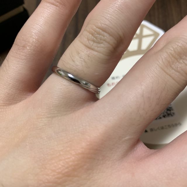 【ラザール ダイヤモンド(LAZARE DIAMOND)の口コミ】 希望の価格帯であってストレートタイプのシンプルながら、デザインがある…