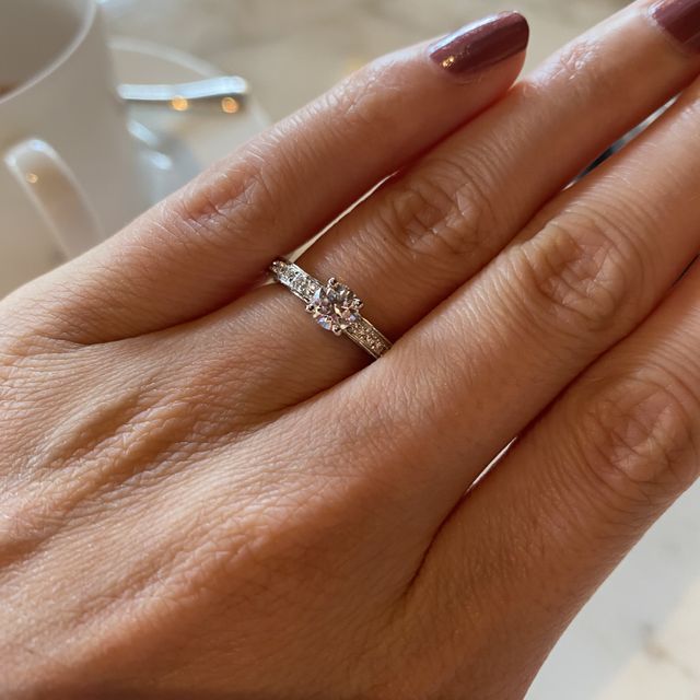 【ブルガリ(BVLGARI)の口コミ】 色んなお店を見に行き、迷いすぎてなにがいいのかわからなくなってきてい…