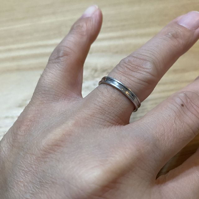 【PILOT BRIDAL(パイロットブライダル)の口コミ】 プラチナ100%にもかかわらず、硬度も保たれている商品だからです。
女性の…