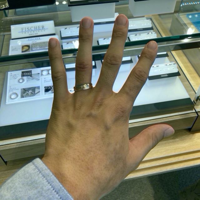 【FISCHER(フィッシャー)の口コミ】 ドイツの会社なので質実剛健なシンプルなデザインの指輪が多く非常に好感…