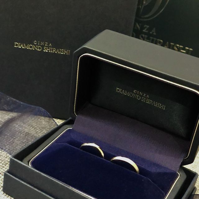 【銀座ダイヤモンドシライシの口コミ】 長く身につけるものなので、シンプルなものを探していました。初めはダイ…