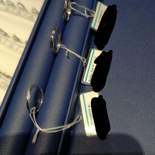 【銀座ダイヤモンドシライシの口コミ】 ダイヤが使用されているタイプの指輪をお願いして出してもらいました。す…