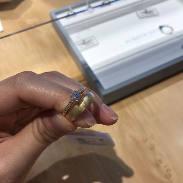 【【閉業】フラー・ジャコー(FURRER-JACOT)の口コミ】 フラー・ジャコーには結婚指輪を見に行ったのですが、好みのデザインの婚…