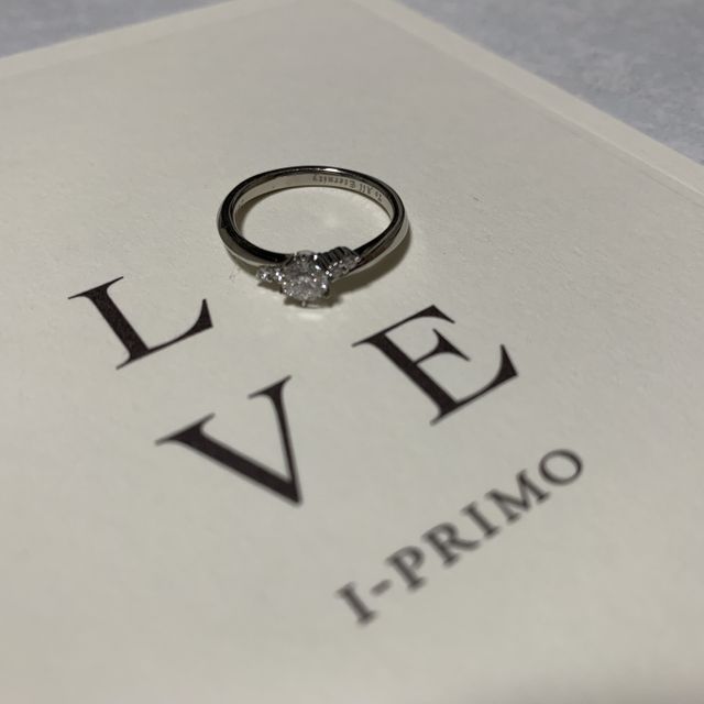 【アイプリモ(I-PRIMO)の口コミ】 ウェーブデザインで、なおかつ少し存在感のあるものを探していたら、とて…