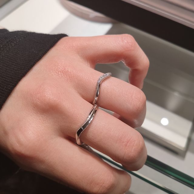 【アイプリモ(I-PRIMO)の口コミ】 少し他人とは違ったデザインで、長く使えるような指輪を探していましたが…