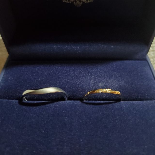 【towa et toi(トワエトワ)の口コミ】 デザインは仕事柄シンプルなものを探していましたが、ただのドシンプルな…