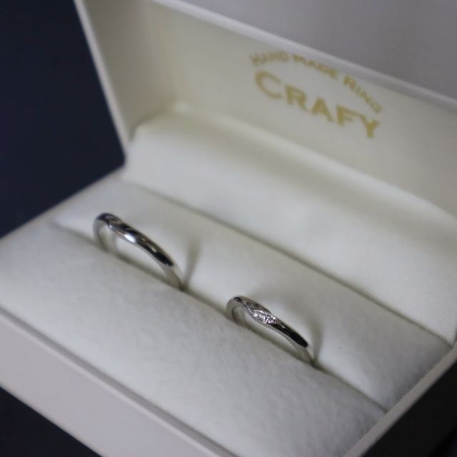 【CRAFY(クラフィ)の口コミ】 結婚するので、結婚指輪を探していました。特に好きなブランドもなかった…