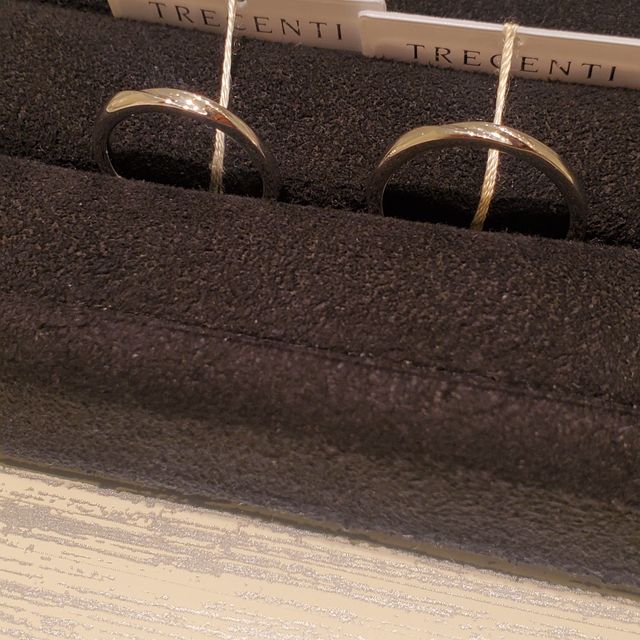 【TRECENTI(トレセンテ)の口コミ】 三色の石を入れられるのが個人的によかったです。
ちゃんと石にも意味が込…