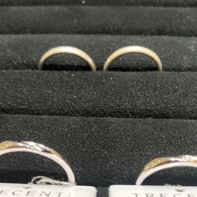 【TRECENTI(トレセンテ)の口コミ】 プラチナ素材で形状が内甲丸なので、劣化が少なく着け心地が良いです。
元…