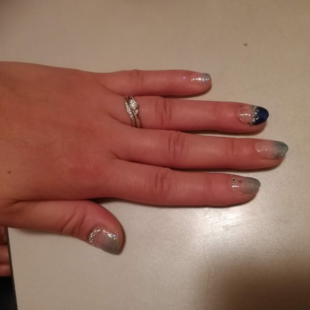 【アイプリモ(I-PRIMO)の口コミ】 指輪は全部とても可愛くてきれいなものばかりでした。私が好きな形がウェ…