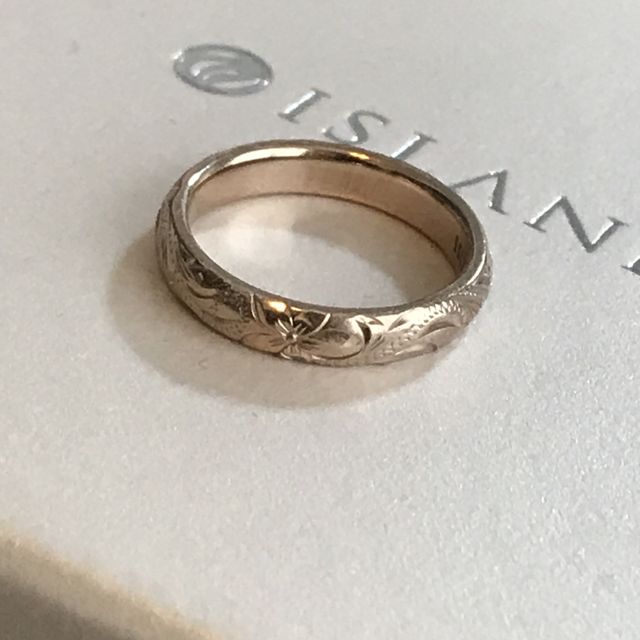 【ISLANDS(アイランズ)の口コミ】 ハワイアンジュエリーで探していて、口コミなどを見て評価が良かったのでi…