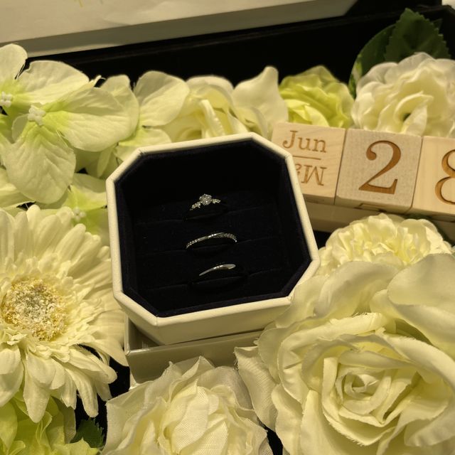 【4℃ BRIDAL(ヨンドシーブライダル)の口コミ】 たくさんの種類があり、自分に合う指輪を見つけることができました。
実際…