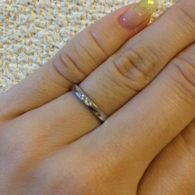 【L'or(ロル)の口コミ】 指輪のブランドにあまりこだわりがなく、デザインと質を重視で選びました…