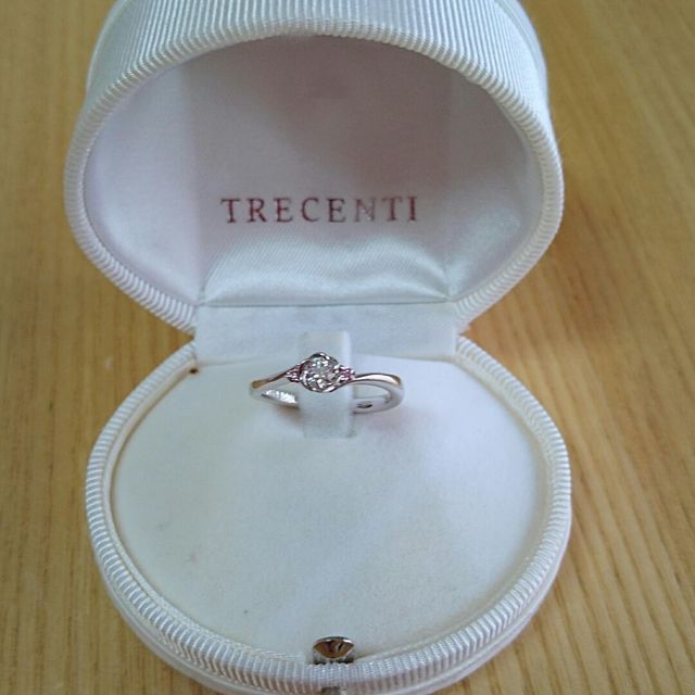 【TRECENTI(トレセンテ)の口コミ】 色々見ていたので大変悩みましたが、決め手となったのはデザインがとって…